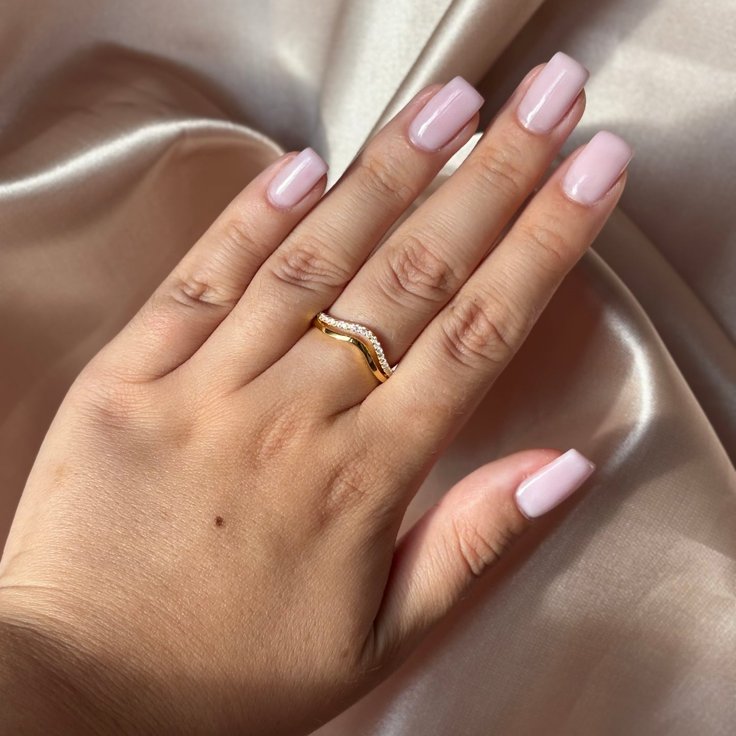 Double Wave Ring