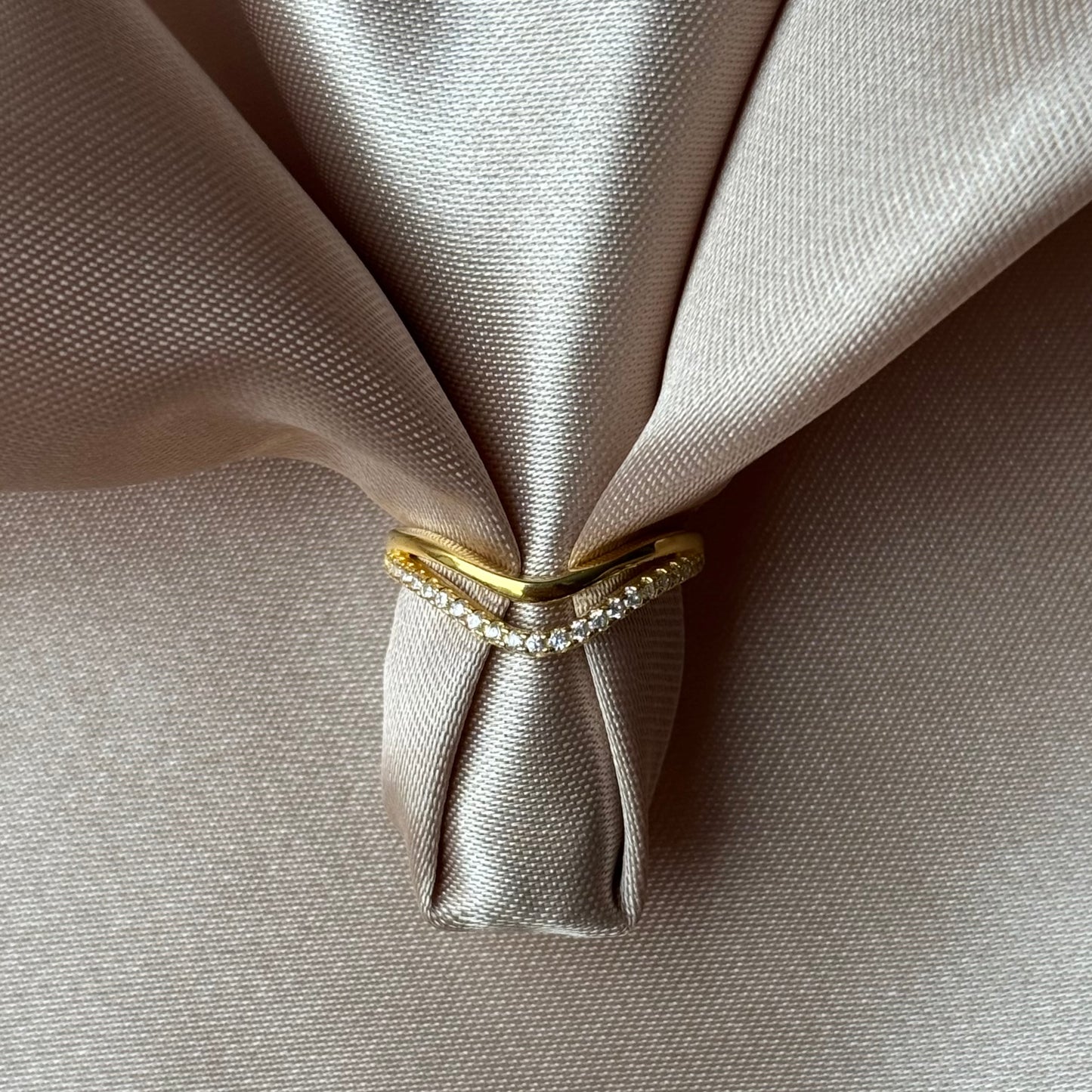 Double Wave Ring