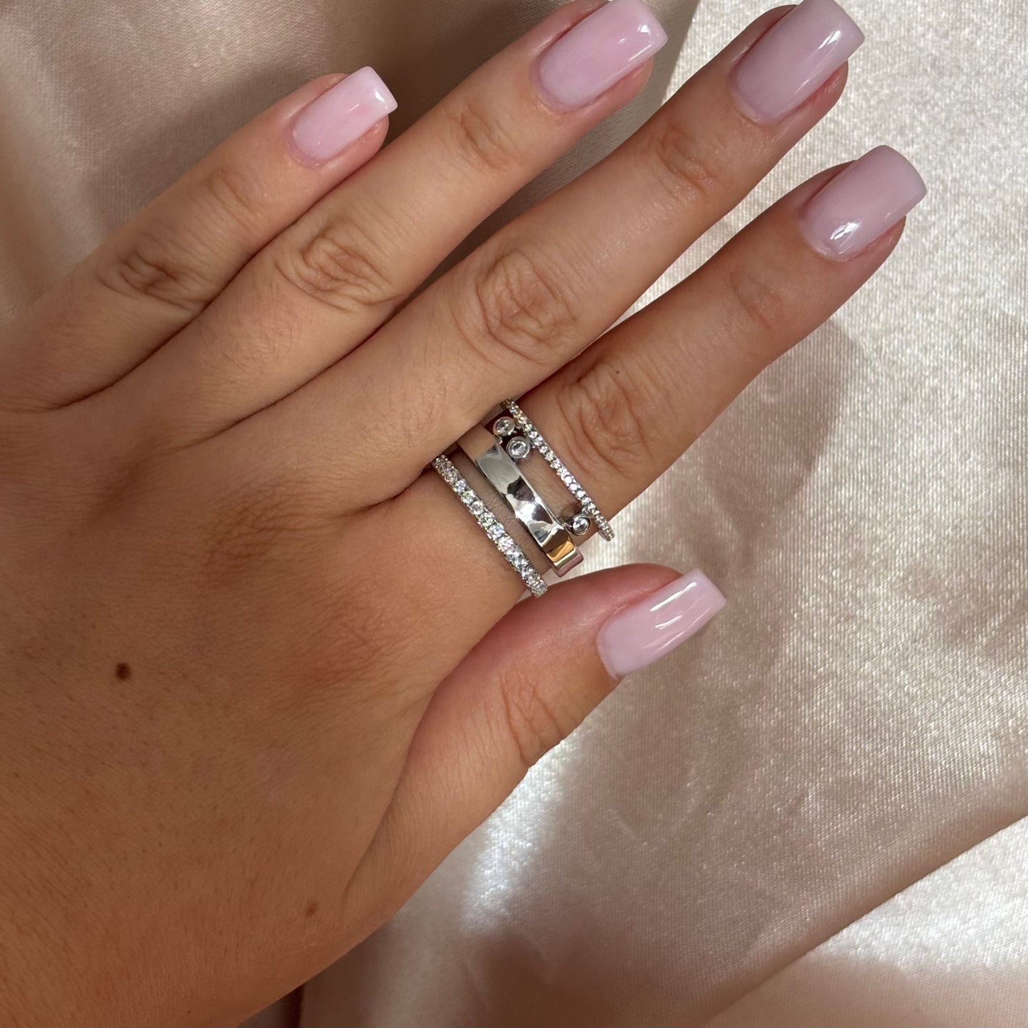 Joli Pavé Ring